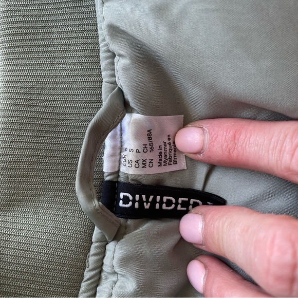 H&M safe bomber jacket - Picture 2 of 3